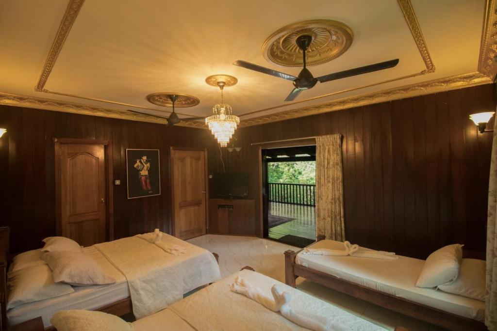 De Serenity - Exclusive Jungle Retreat Серембан  Экстерьер фото